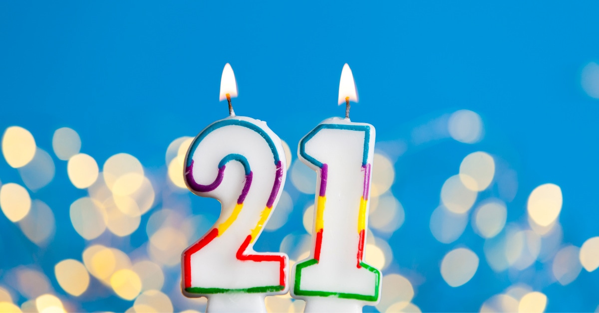21st Birthday Gift Ideas for Guys and Gals 20 Best Ideas 